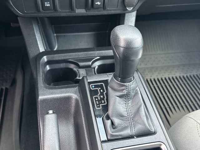 Used 2023 Toyota Tacoma SR AWD/4WD image 23