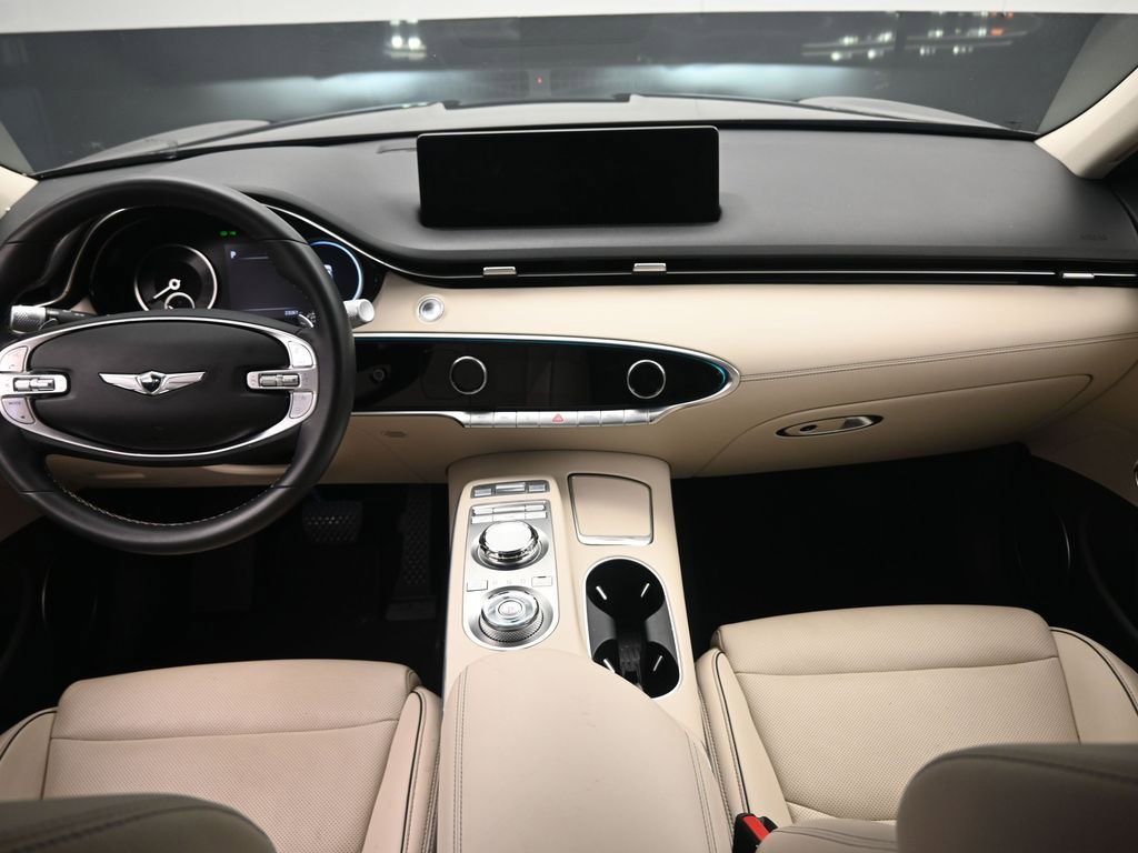 Used 2023 Genesis GV70 2.5T w/ Advanced Package image 21