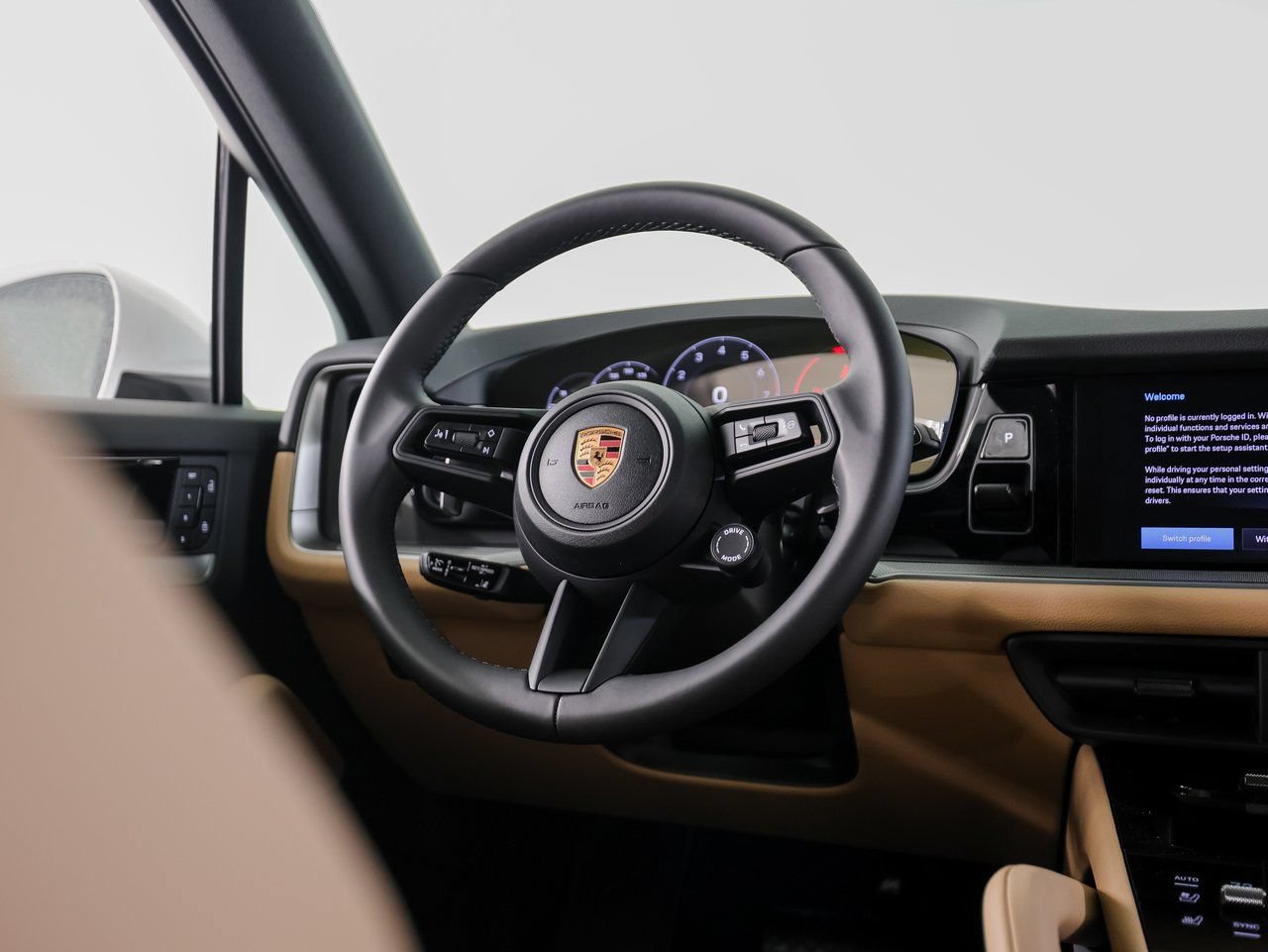 Certified 2026 Porsche Cayenne AWD/4WD image 25