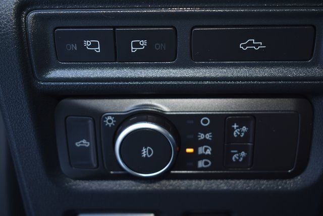 Used 2021 Ford F150 Lariat w/ Equipment Group 502A High image 18