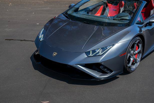 Used 2020 Lamborghini Huracan EVO RWD image 5