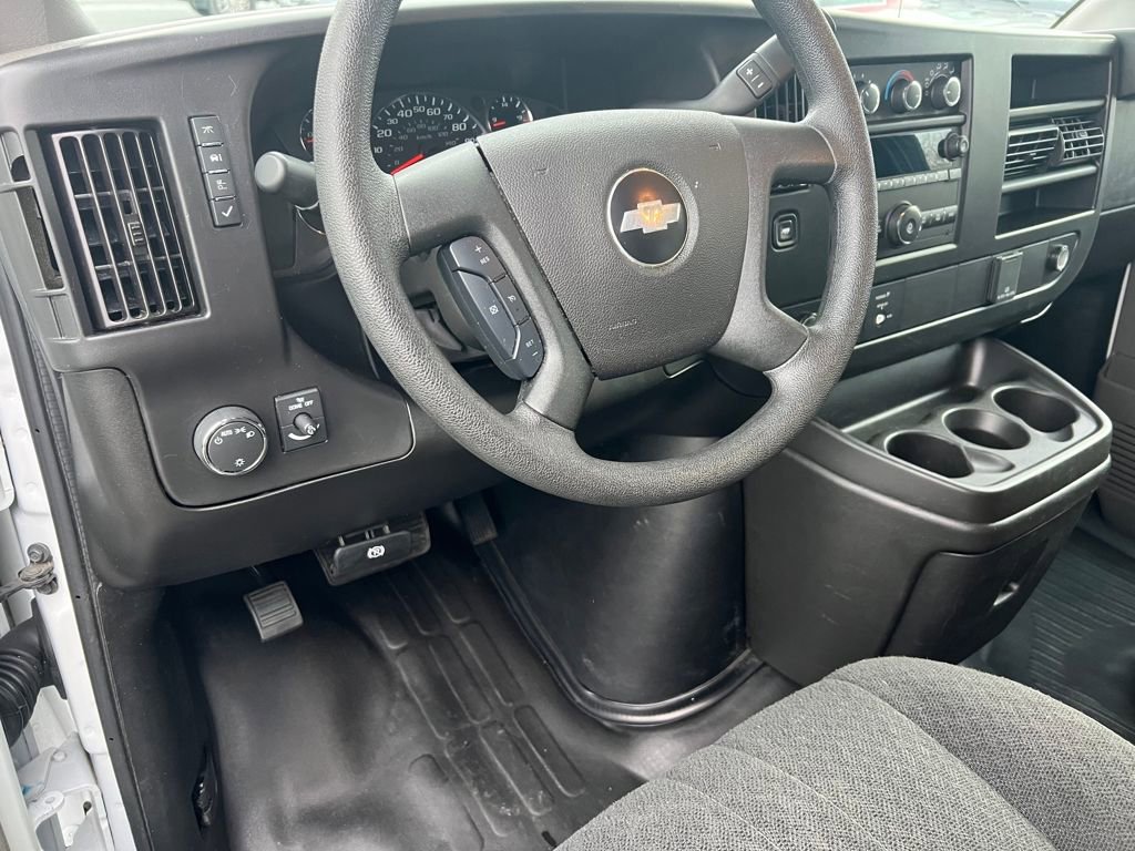 Used 2024 Chevrolet Express 2500 Work Van w/ Driver Convenience Package image 20