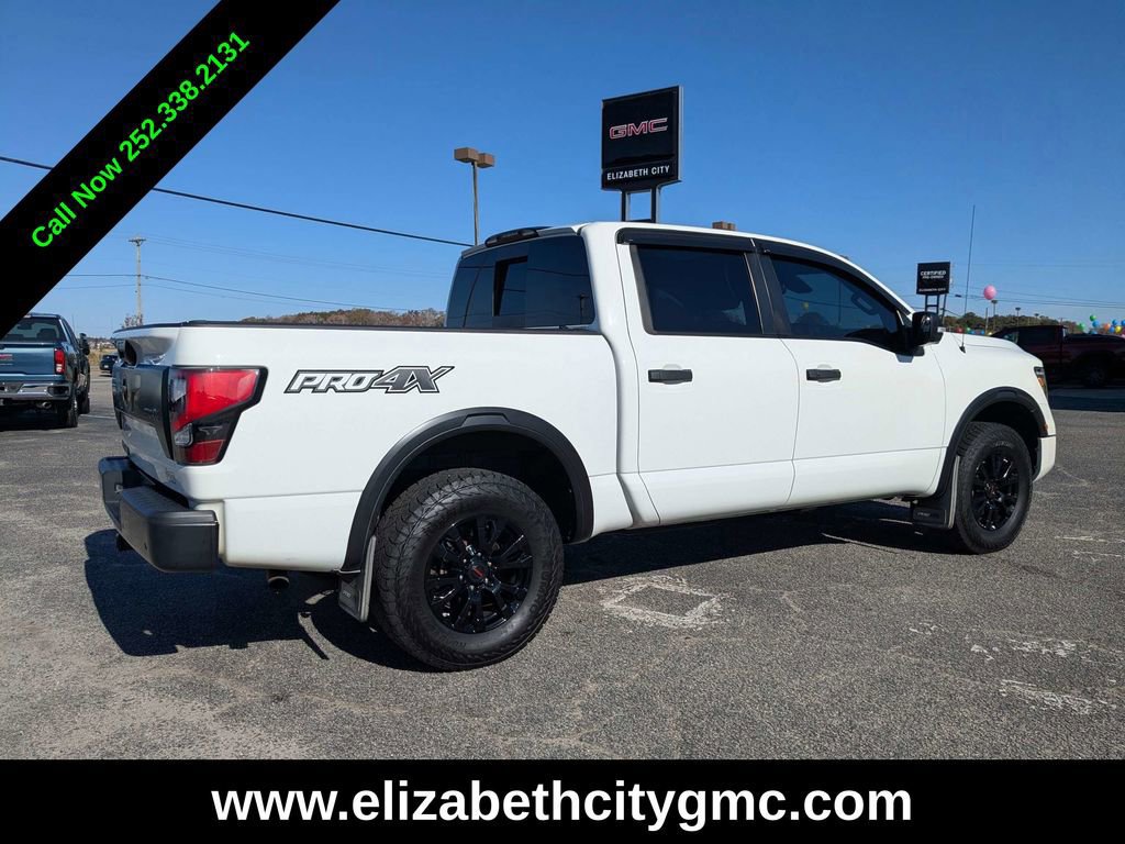 Used 2021 Nissan Titan PRO-4X w/ Pro-4x Convenience Package image 4