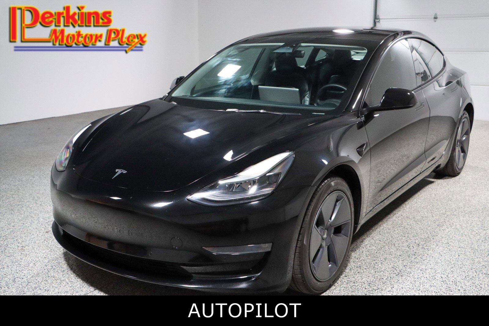 Used 2022 Tesla Model 3 Long Range AWD/4WD image 1