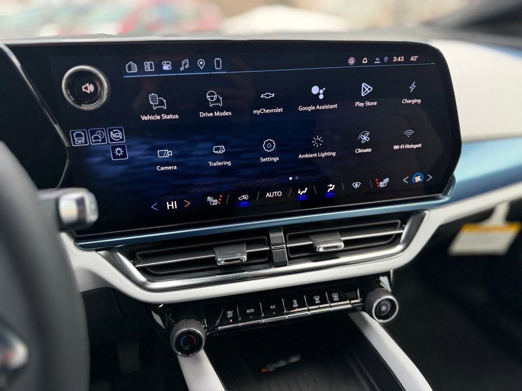 New 2026 Chevrolet Equinox EV LT w/ LPO, All-Weather Mat Package AWD/4WD image 17
