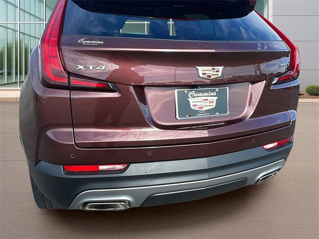 Used 2023 Cadillac XT4 Premium Luxury w/ Technology Package image 12