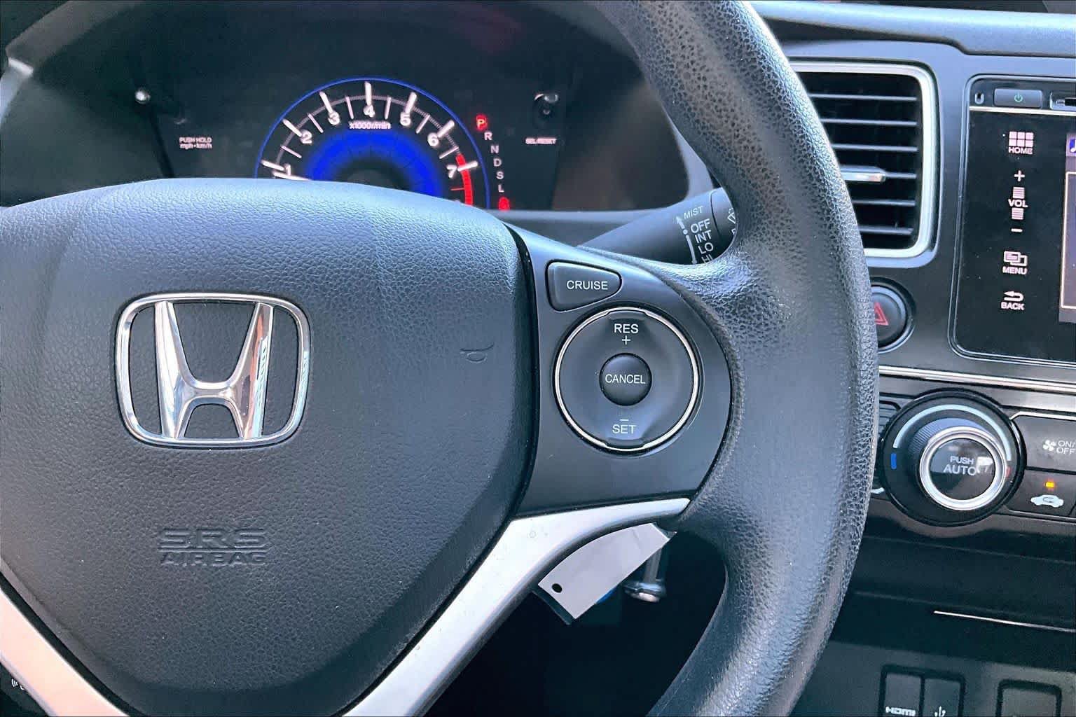 Used 2015 Honda Civic SE image 24