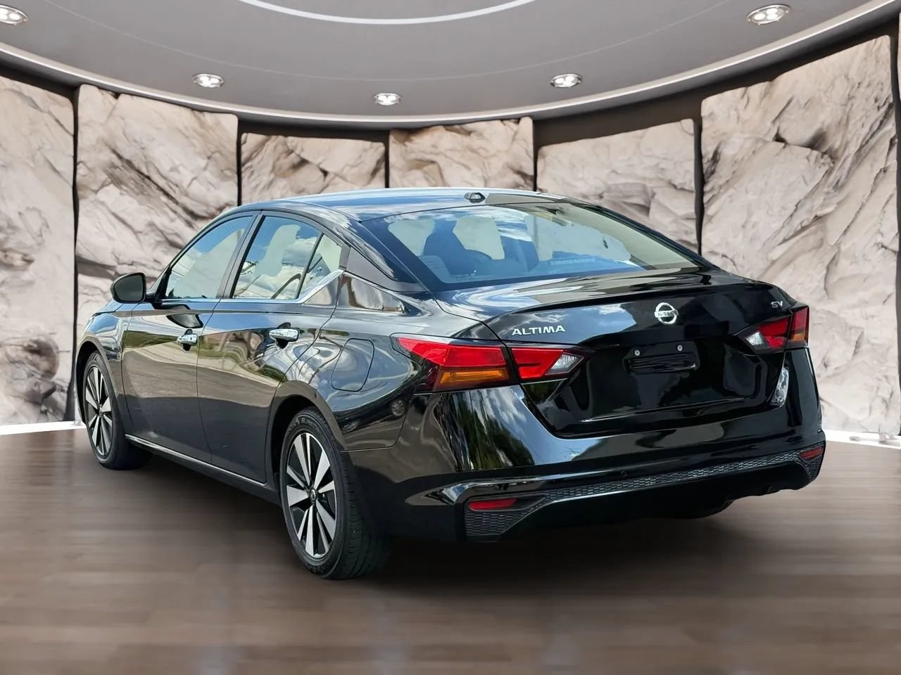 Used 2022 Nissan Altima 2.5 SV FWD image 5