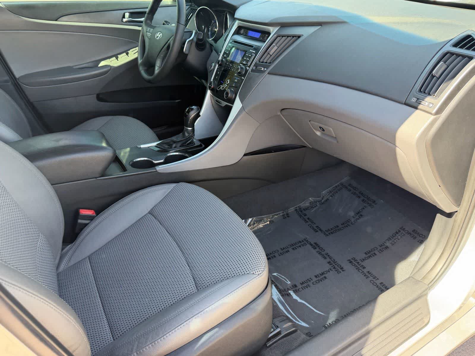 Used 2011 Hyundai Sonata SE FWD image 13
