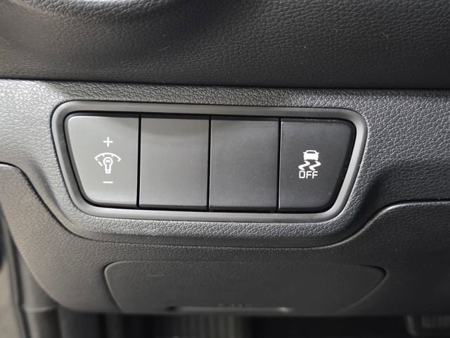 Used 2023 Kia Forte LXS image 24