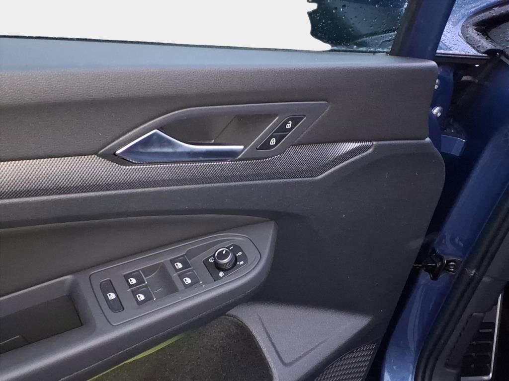 New 2026 Volkswagen GTI SE image 7