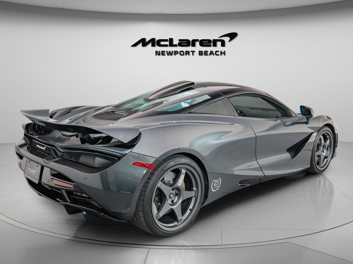 Used 2021 McLaren 720S RWD image 7