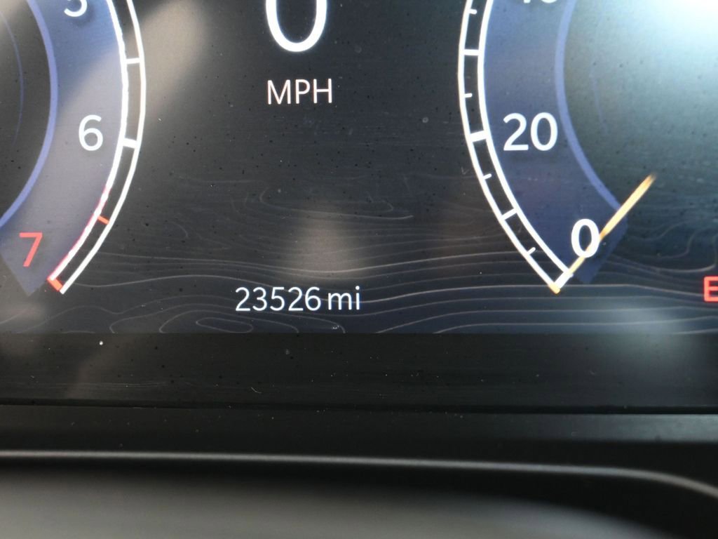 Used 2023 Jeep Grand Cherokee L Limited image 28