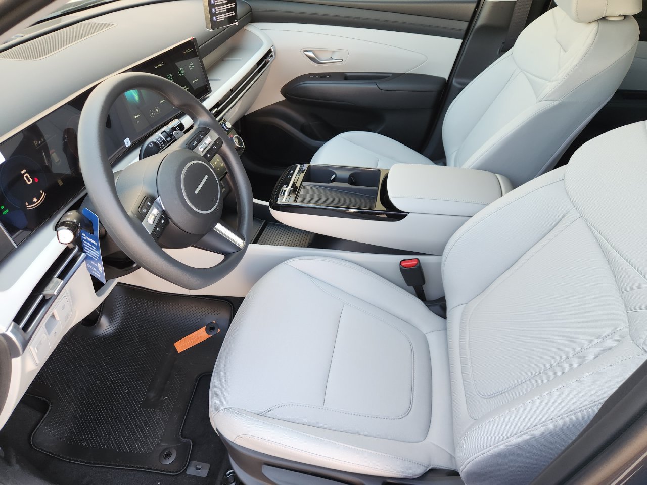 New 2026 Hyundai Tucson Blue SE AWD/4WD image 10