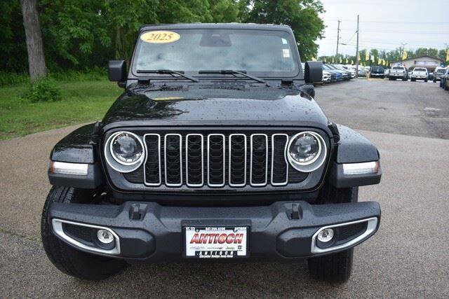 Used 2025 Jeep Wrangler Sahara 4xe AWD/4WD image 11