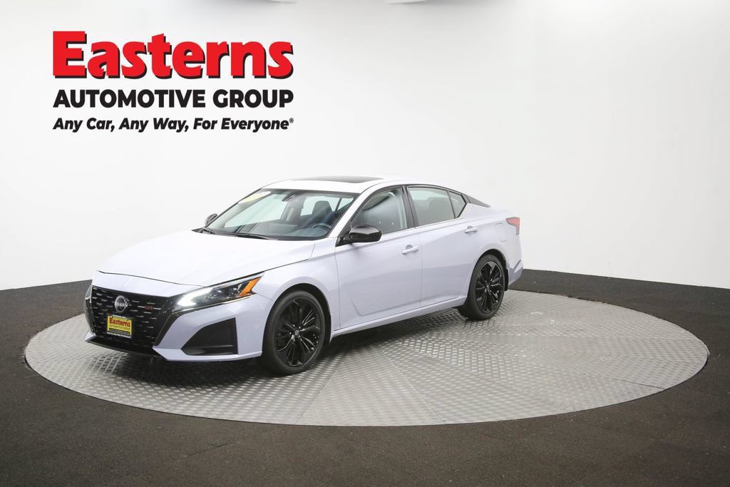 Used 2023 Nissan Altima 2.5 SR w/ SR Premium Package FWD image 57