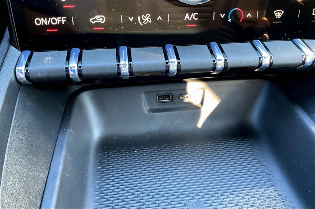 New 2026 GMC Terrain Elevation image 22