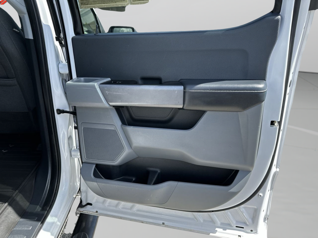Used 2021 Ford F150 XLT AWD/4WD image 34