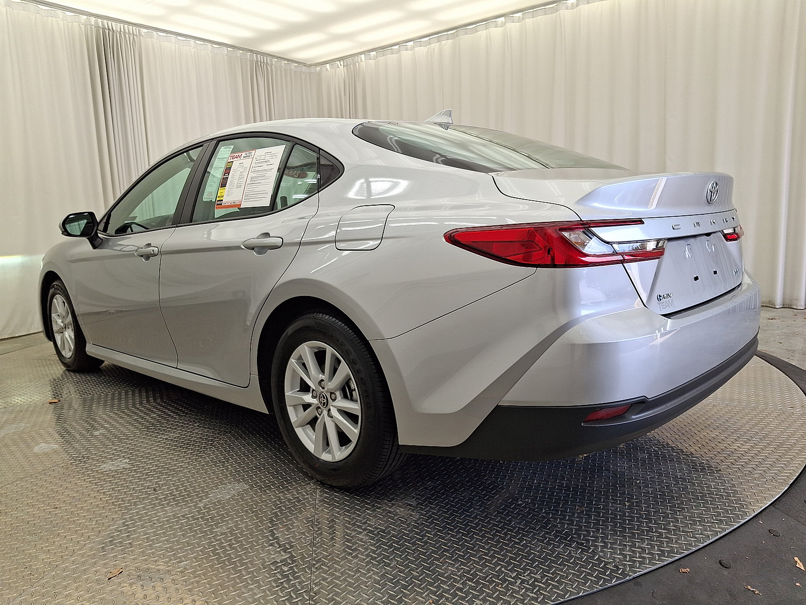 Used 2026 Toyota Camry LE FWD image 13