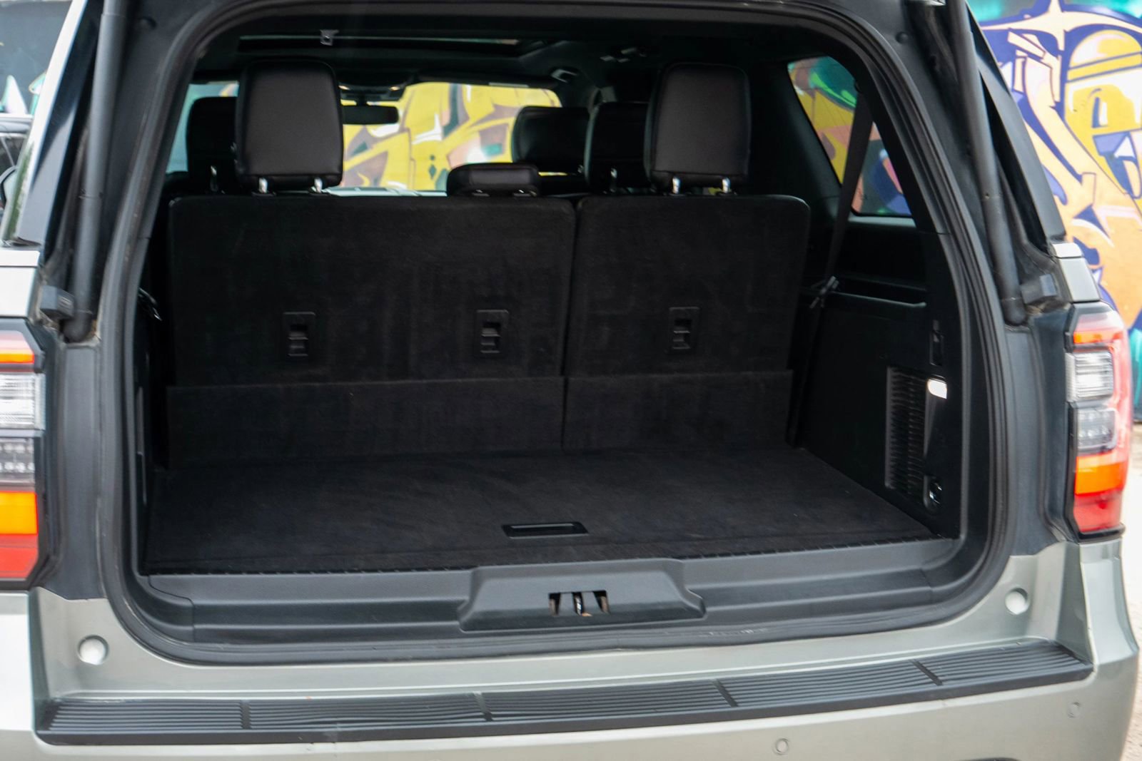 Used 2019 Ford Expedition Max Limited w/ Equipment Group 303A AWD/4WD image 15