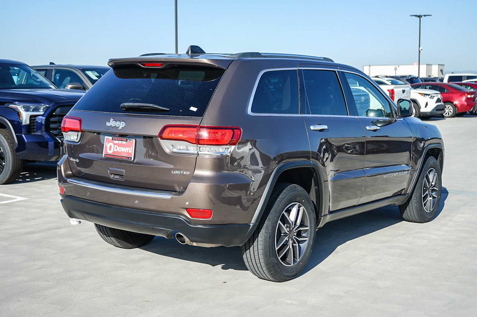 Used 2021 Jeep Grand Cherokee Limited AWD/4WD image 8