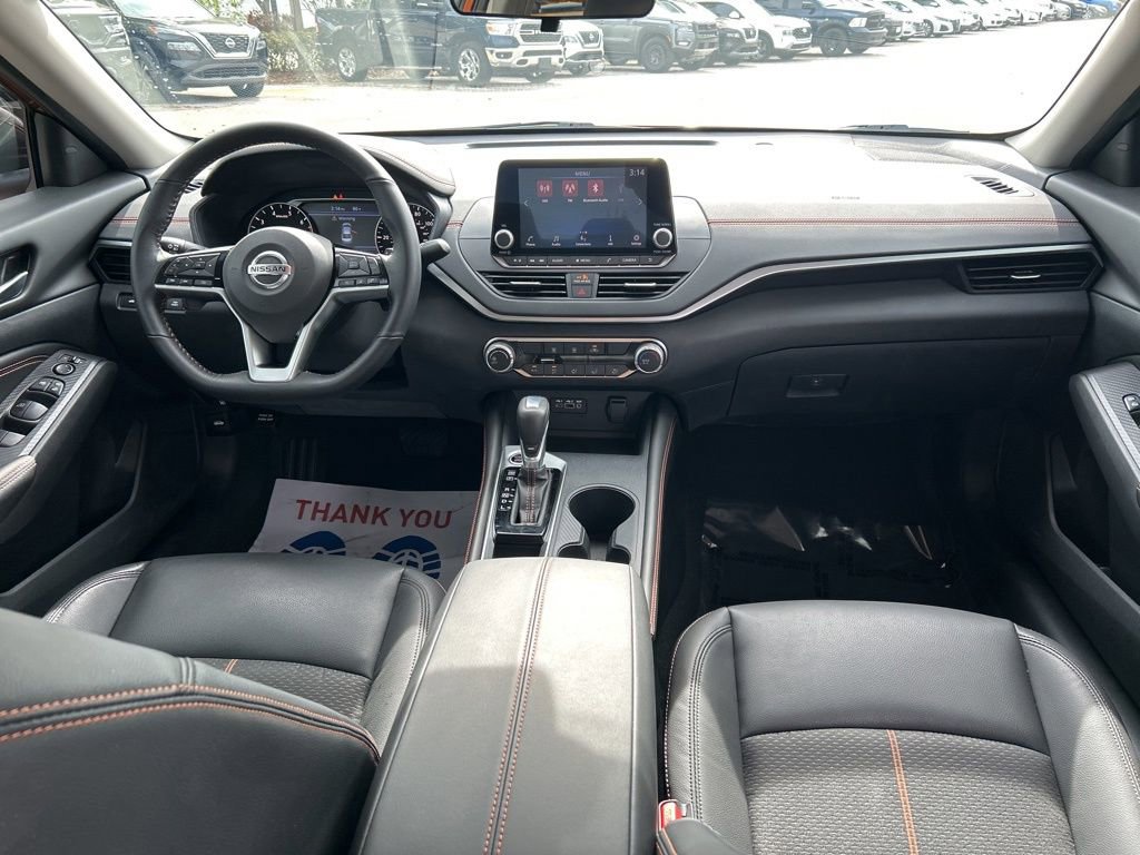 Certified 2021 Nissan Altima 2.5 SR FWD image 12