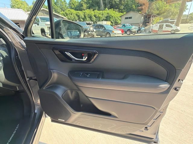 Used 2025 Subaru Forester Limited w/ Popular Package #2 AWD/4WD image 88