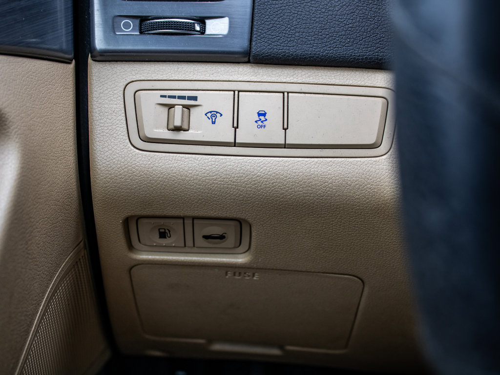 Used 2012 Hyundai Sonata Hybrid image 33