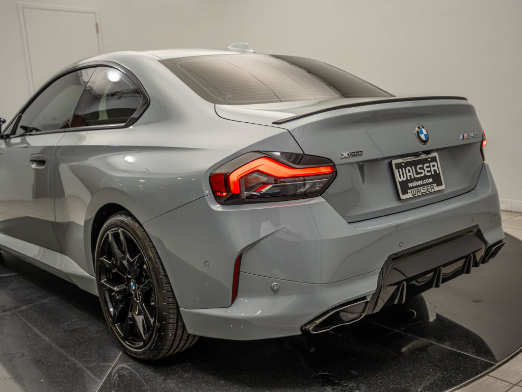 Used 2025 BMW M240i xDrive Coupe w/ Premium Package AWD/4WD image 18