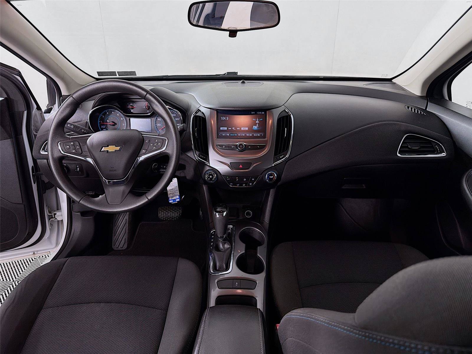 Used 2016 Chevrolet Cruze LT FWD image 24