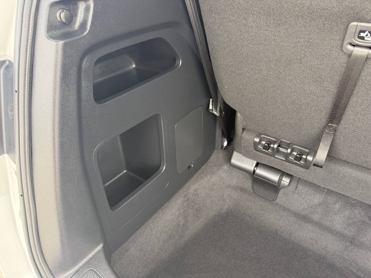 Used 2026 Honda Odyssey Elite image 32