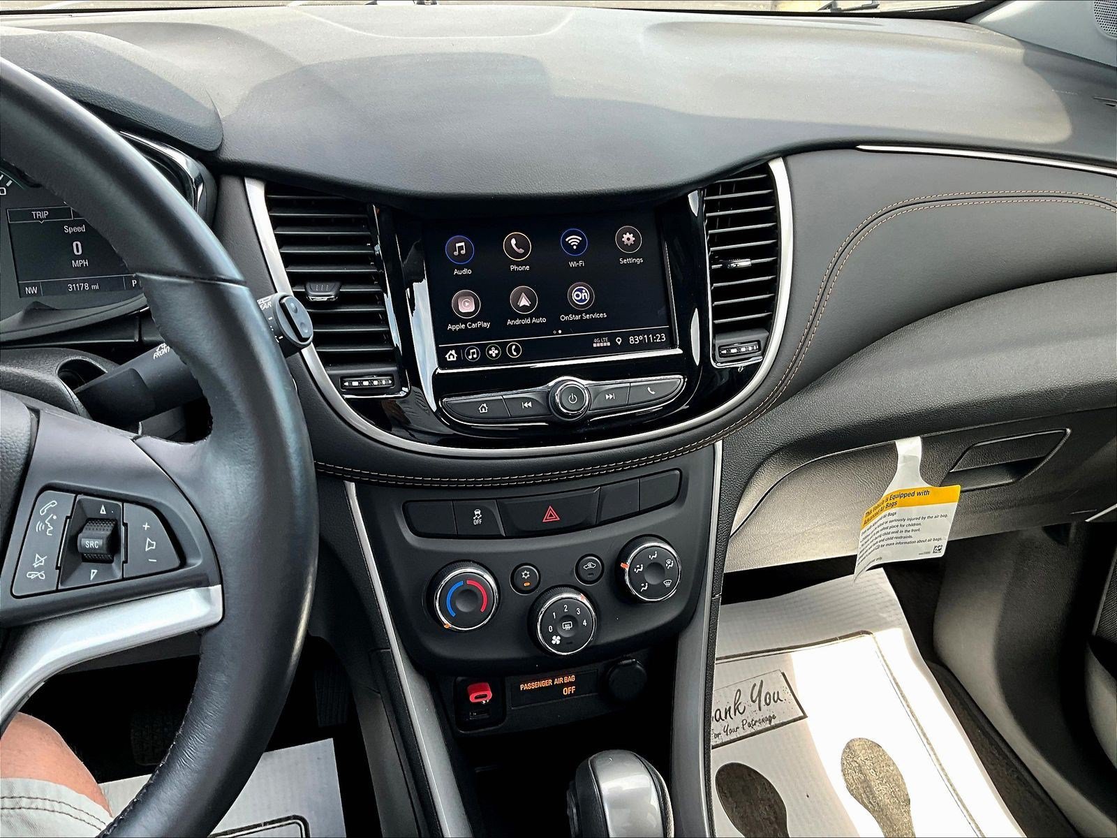Used 2022 Chevrolet Trax LT w/ LT Convenience Package AWD/4WD image 15