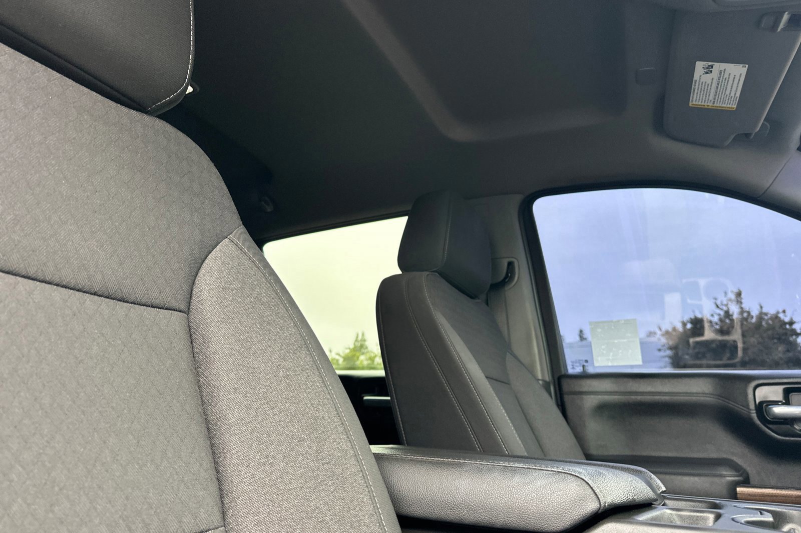 Used 2021 Chevrolet Silverado 1500 RST image 16