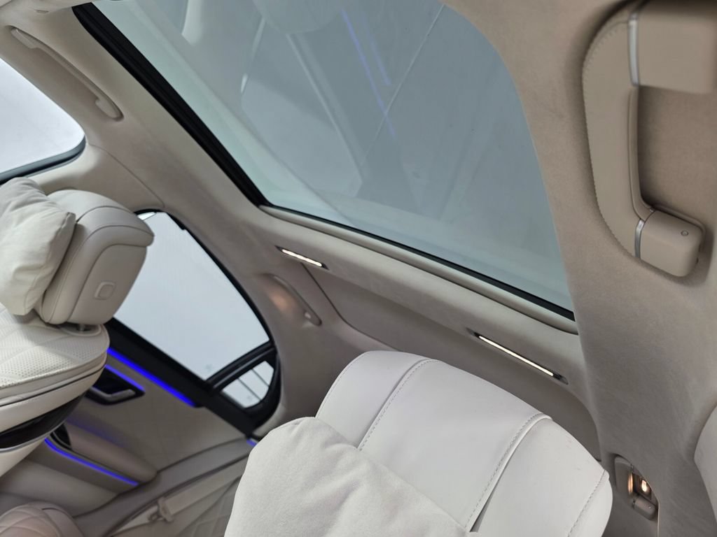 Certified 2025 Mercedes-Benz S 580 4MATIC Sedan image 12