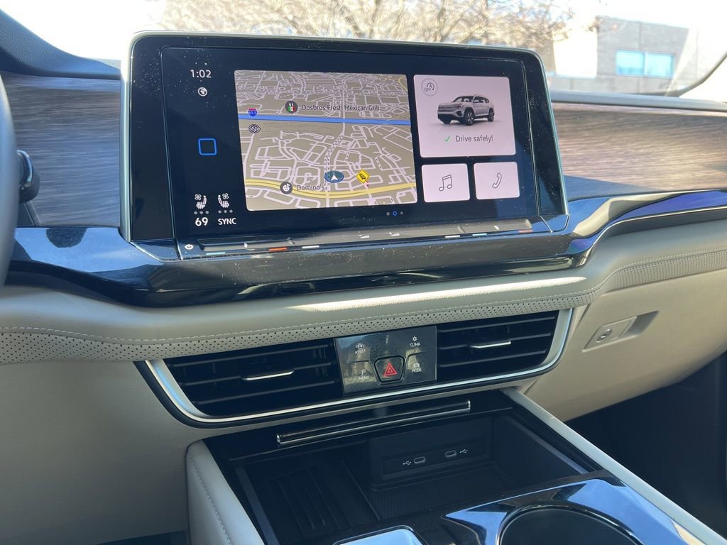 Used 2025 Volkswagen Atlas SEL image 20