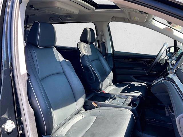 Used 2025 Honda Odyssey Touring image 7