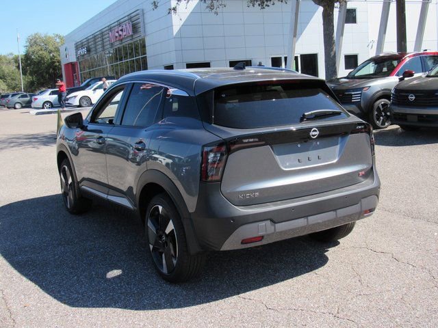 New 2026 Nissan Kicks SR FWD image 5