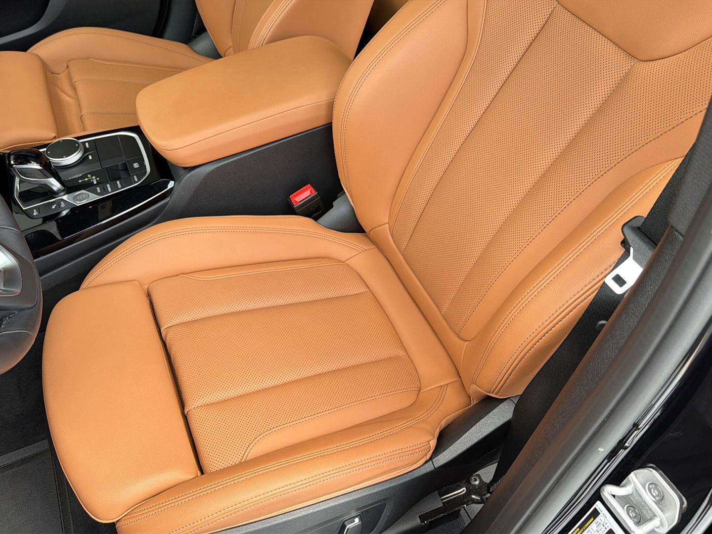 Certified 2024 BMW X3 sDrive30i w/ Premium Package RWD image 30
