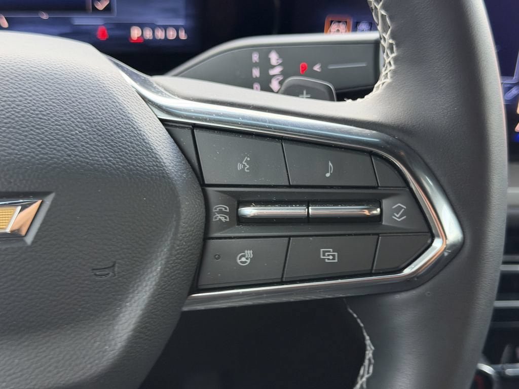 Used 2026 Chevrolet Traverse LT FWD image 34