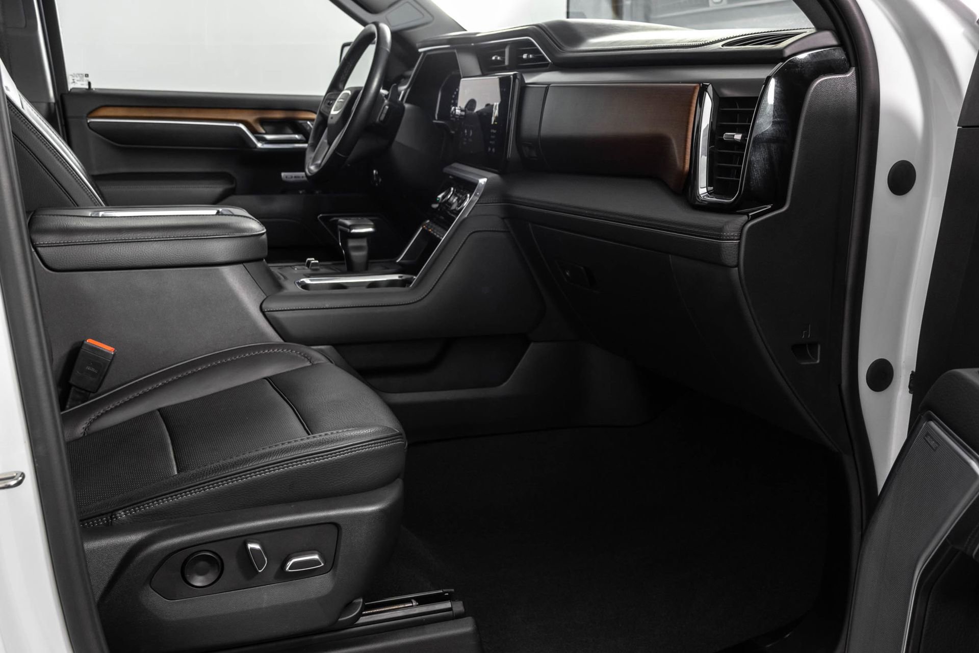 Certified 2022 GMC Sierra 1500 Denali AWD/4WD image 41