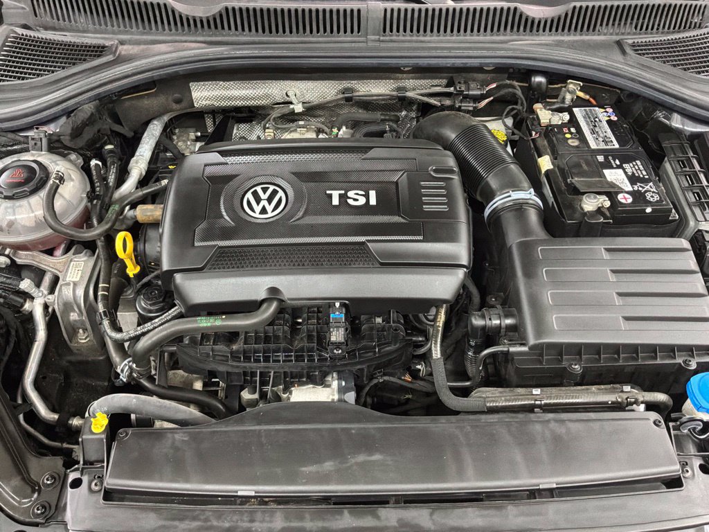 Used 2021 Volkswagen Jetta GLI FWD image 32
