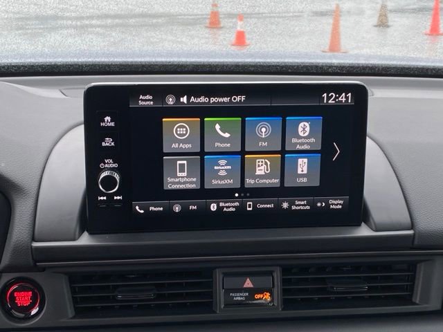 Certified 2025 Honda Pilot TrailSport image 19