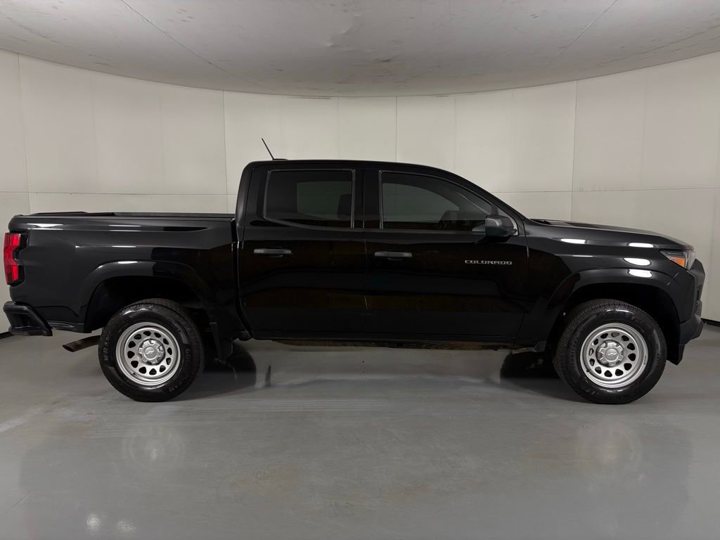 Used 2023 Chevrolet Colorado W/T image 11