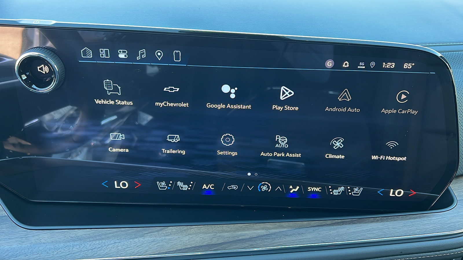 New 2026 Chevrolet Suburban High Country w/ LPO, Get Active Package image 27