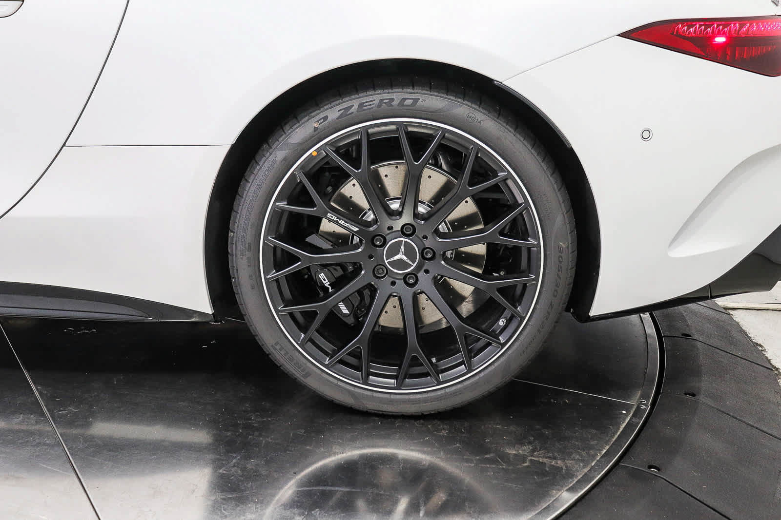 New 2027 Mercedes-Benz SL 55 AMG 4MATIC image 19