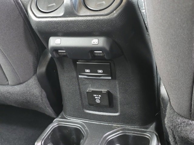 Used 2022 Jeep Wrangler Unlimited Willys image 35