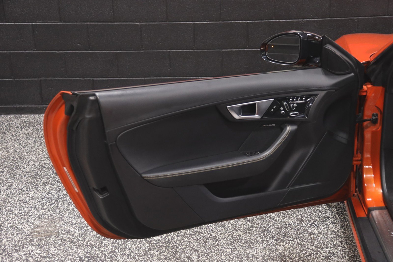 Used 2014 Jaguar F-TYPE Convertible image 56