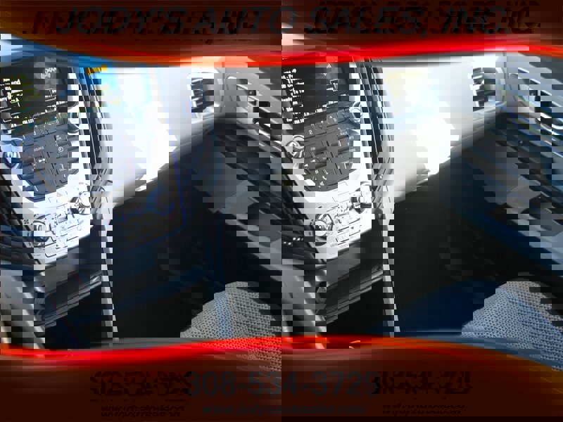 Used 2017 Chevrolet Equinox LS image 18