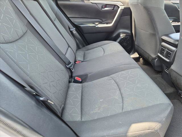 Used 2022 Toyota RAV4 XLE w/ Convenience Package FWD image 17