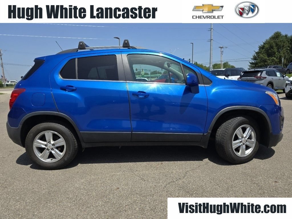 Used 2015 Chevrolet Trax LT w/ LT Sun and Sound Package AWD/4WD image 18